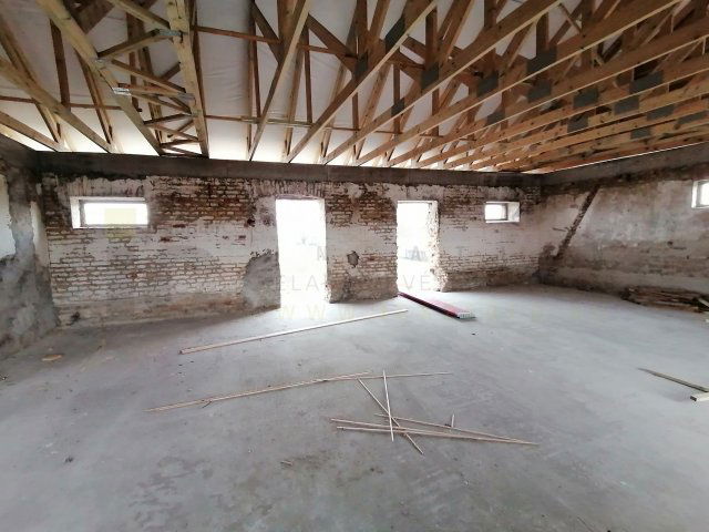 Eladó ipari ingatlan, Szegeden 130 M Ft / költözzbe.hu