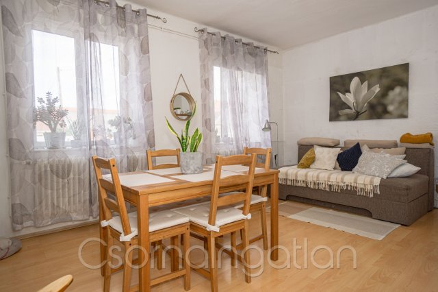 Eladó téglalakás, Mosonmagyaróváron 59.9 M Ft, 3 szobás