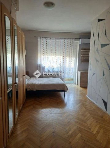 Eladó téglalakás, Pécsett 57 M Ft, 2 szobás