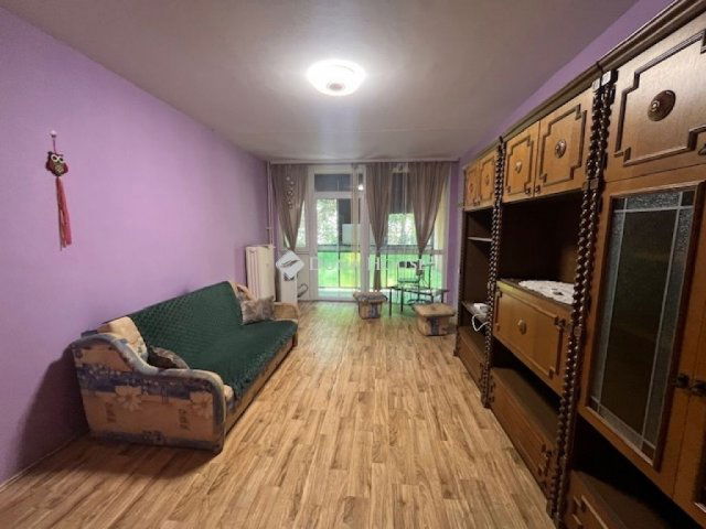 Eladó panellakás, Pécsett 44.9 M Ft, 2 szobás