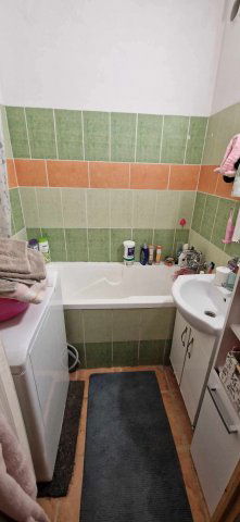 Kiadó panellakás, albérlet, Székesfehérvárott 130 E Ft / hó