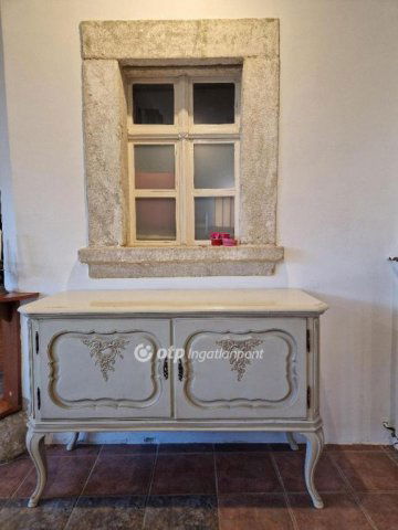 Eladó családi ház, Pilisborosjenőn 249 M Ft, 6+1 szobás