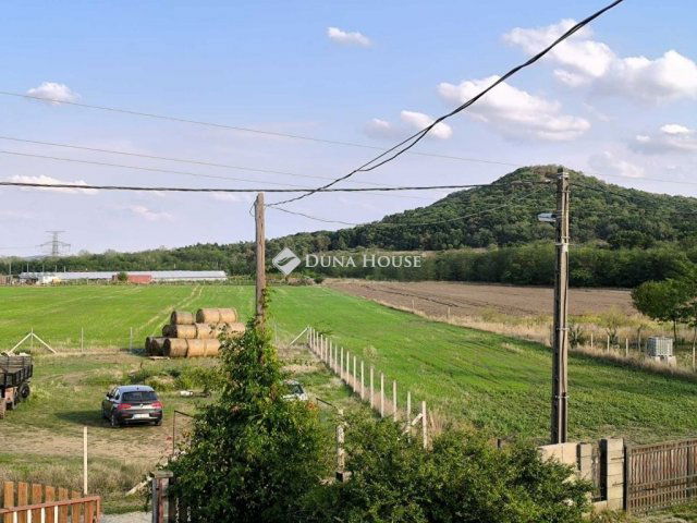 Eladó családi ház, Fóton 24.9 M Ft, 6 szobás