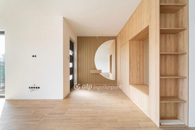 Eladó ikerház, Budapesten, II. kerületben 329.9 M Ft, 4 szobás