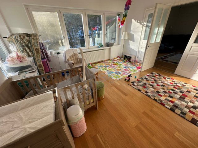 Kiadó családi ház, albérlet, XII. kerületben, Diós árkon