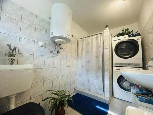 Eladó családi ház, Üllőn 42.9 M Ft, 1 szobás