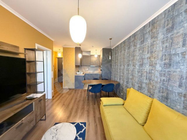 Kiadó téglalakás, albérlet, VIII. kerületben, Corvin sétányon