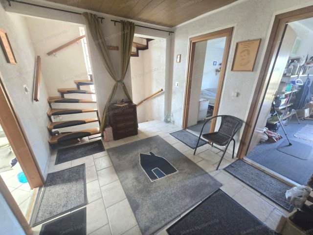 Eladó családi ház, Tarjánon 89 M Ft, 4 szobás