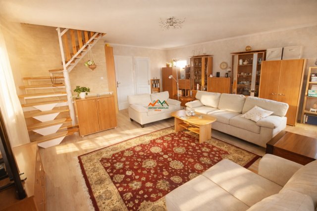 Eladó családi ház, Szigetszentmiklóson 96.9 M Ft, 4 szobás