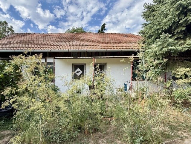 Eladó családi ház, Békéscsabán 22.9 M Ft, 2 szobás