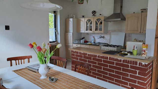 Eladó családi ház, Süttőn 59 M Ft, 3 szobás