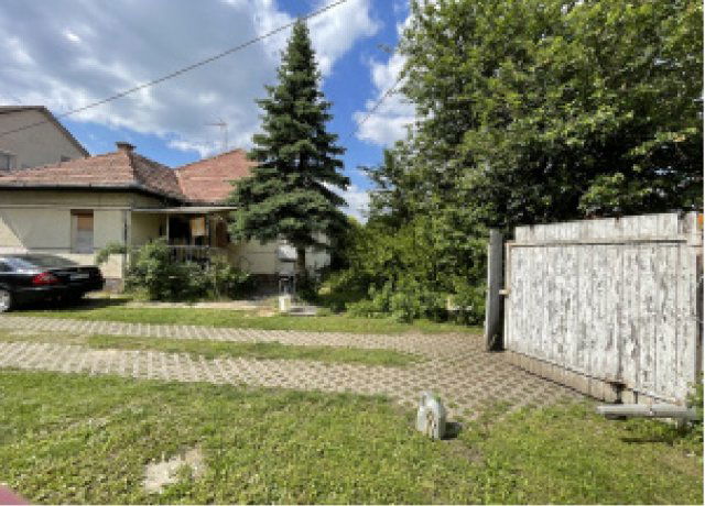 Eladó családi ház, Gödöllőn 45 M Ft, 4 szobás