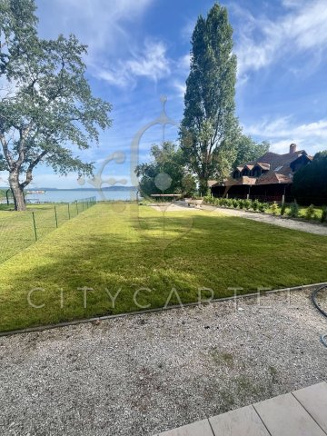 Eladó nyaraló, Balatonbogláron 195 M Ft / költözzbe.hu
