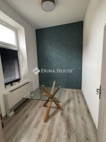 Eladó téglalakás, Budapesten, XV. kerületben 57.541 M Ft