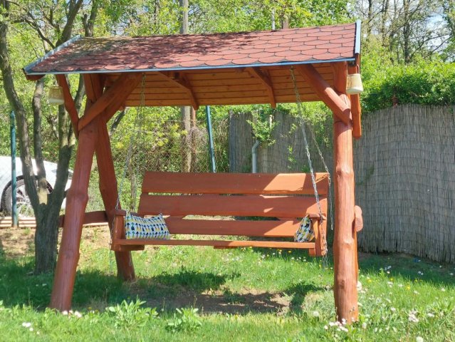 Eladó nyaraló, Tatabányán 22.5 M Ft, 1 szobás