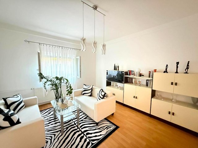 Eladó ikerház, Budapesten, XVI. kerületben 134.9 M Ft, 4 szobás