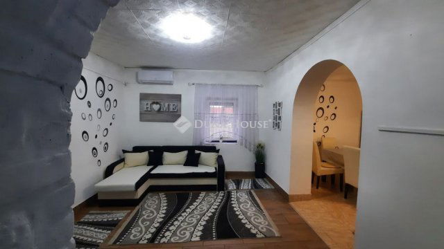 Eladó családi ház, Zagyvarékason, Pozsonyi utcában 19.7 M Ft