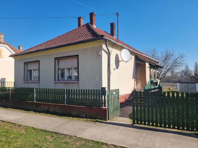 Eladó családi ház, Garaboncon 29.9 M Ft, 2+2 szobás