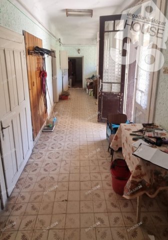 Eladó családi ház, Kiskunfélegyházán 37 M Ft, 4 szobás