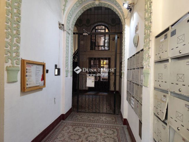 Eladó téglalakás, Budapesten, VI. kerületben 114.9 M Ft