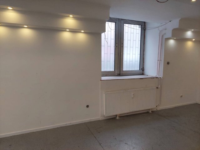 Kiadó üzlethelyiség, Budapesten, XIII. kerületben 250 E Ft / hó