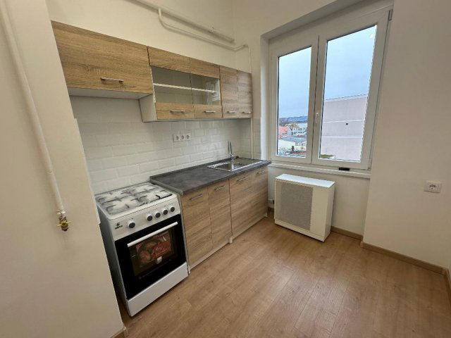 Eladó téglalakás, Debrecenben 60 M Ft, 2 szobás