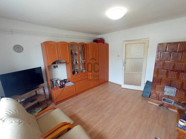 Eladó családi ház, Nyíregyházán 35 M Ft, 2 szobás