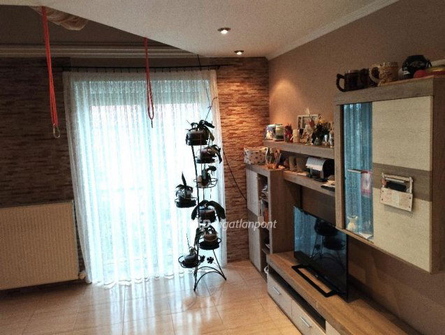 Eladó téglalakás, Budapesten, XVIII. kerületben 89.9 M Ft