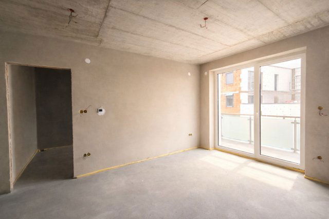 Eladó téglalakás, Győrött 66.054 M Ft, 3 szobás