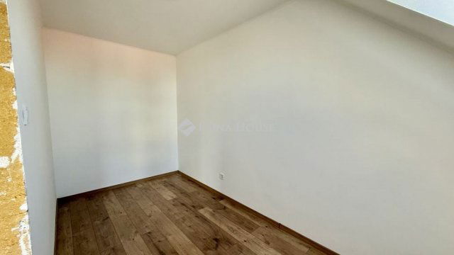 Kiadó téglalakás, albérlet, Budapesten, XV. kerületben