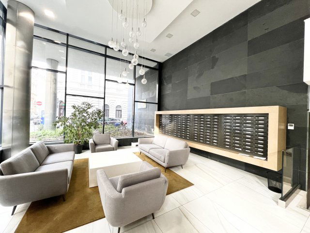 Kiadó téglalakás, albérlet, VI. kerületben, Rózsa utcában