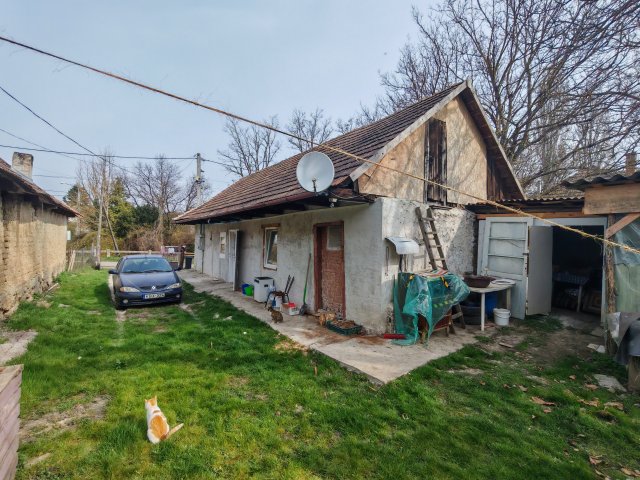 Eladó családi ház, Drégelypalánkon 6.5 M Ft, 2 szobás