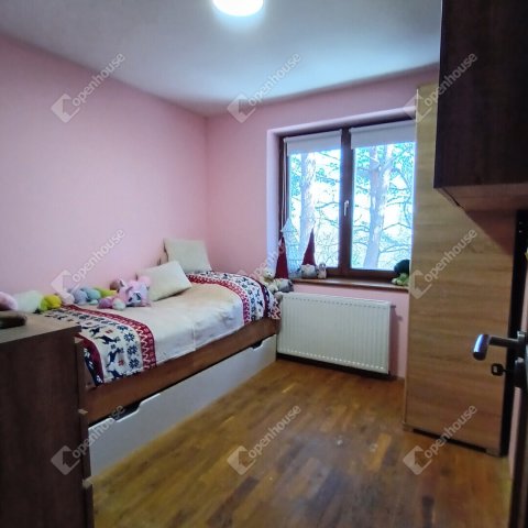 Eladó családi ház, Sopronban 175 M Ft, 5 szobás