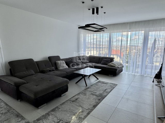 Kiadó családi ház, albérlet, Budaörsön 2000 E Ft / hó