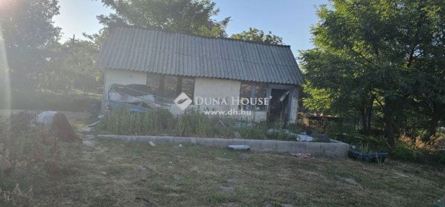 Eladó családi ház, Tápióságon 26.9 M Ft, 4 szobás