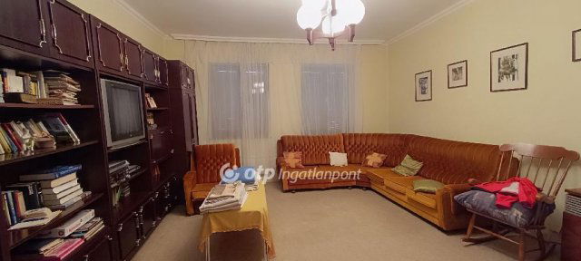 Eladó családi ház, Tótkomlóson 39.9 M Ft, 4+1 szobás