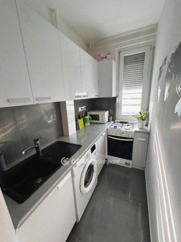 Eladó panellakás, Budapesten, IV. kerületben 62.9 M Ft