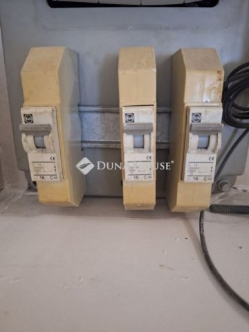 Eladó családi ház, Budapesten, XXI. kerületben 59 M Ft, 3 szobás