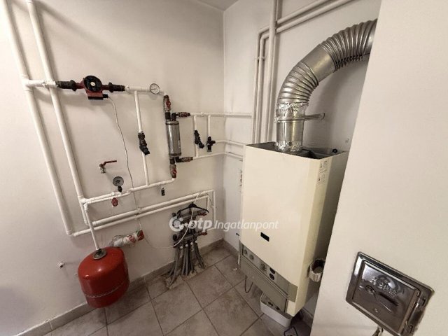 Eladó családi ház, Budaörsön 229 M Ft, 4 szobás