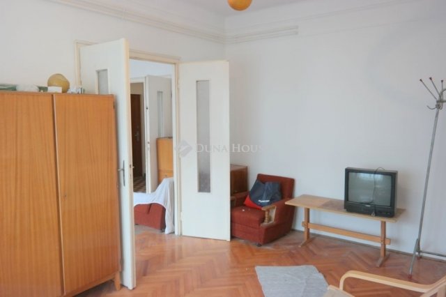 Eladó téglalakás, Budapesten, XX. kerületben 55 M Ft, 3 szobás