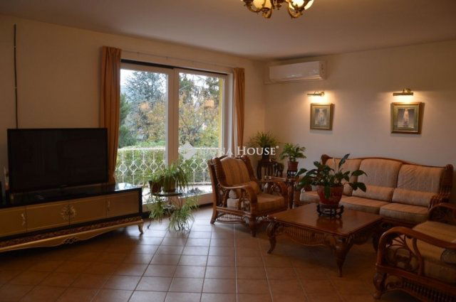 Eladó családi ház, Budapesten, II. kerületben 267.72 M Ft