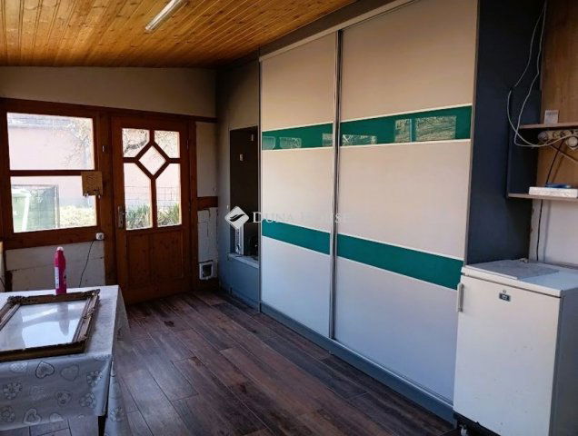 Eladó családi ház, Bajnán, Táncsics Mihály utcában 45.9 M Ft