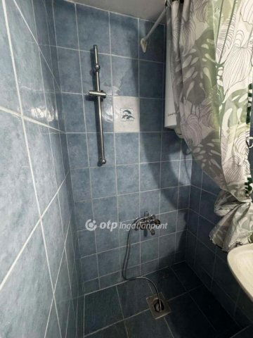 Eladó családi ház, Debrecenben 64.9 M Ft, 3 szobás