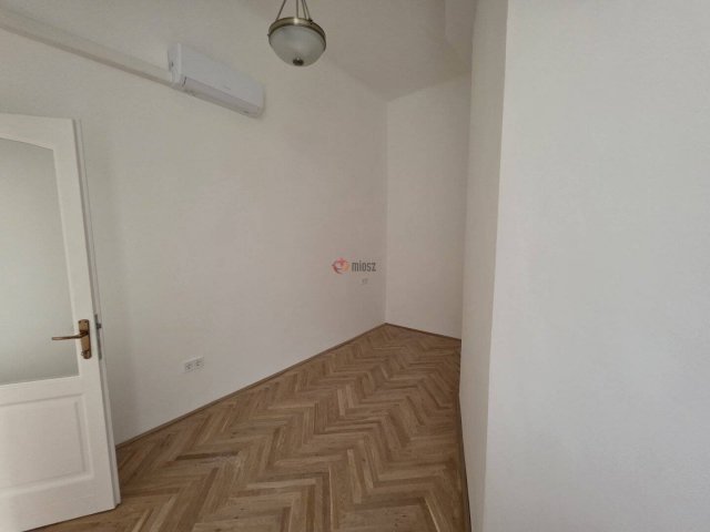 Kiadó téglalakás, albérlet, Budapesten, IX. kerületben