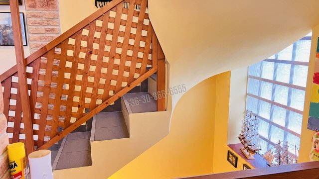 Eladó családi ház, Majosházán 92.9 M Ft, 4 szobás