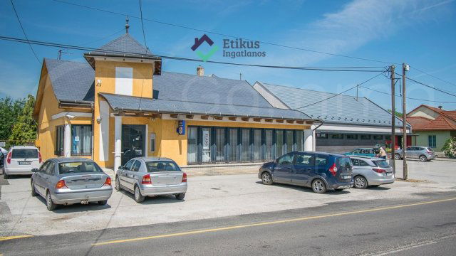 Eladó iroda, Forrón 47.495 M Ft, 9 szobás / költözzbe.hu