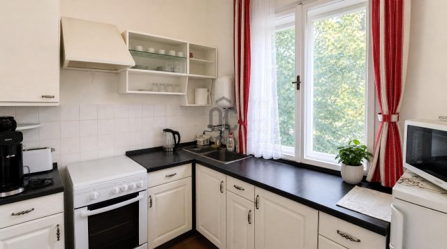 Eladó téglalakás, Szombathelyen 45 M Ft, 2 szobás