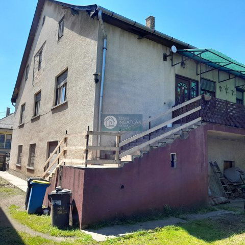 Eladó családi ház, Putnokon 24.9 M Ft, 7 szobás