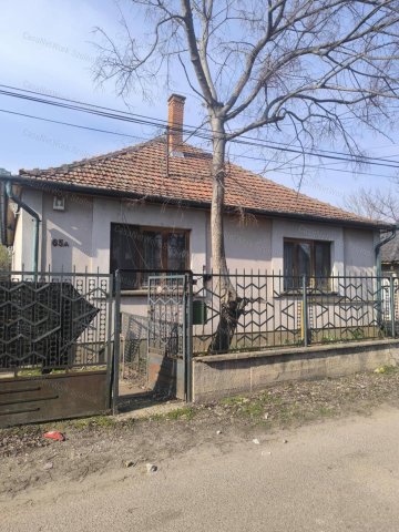 Eladó családi ház, Szolnokon 25 M Ft, 3 szobás