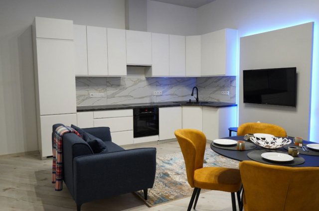 Kiadó téglalakás, albérlet, I. kerületben, Krisztina körúton